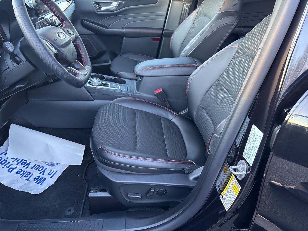 2026 Ford Escape Hybrid ST-Line Select - Photo 20