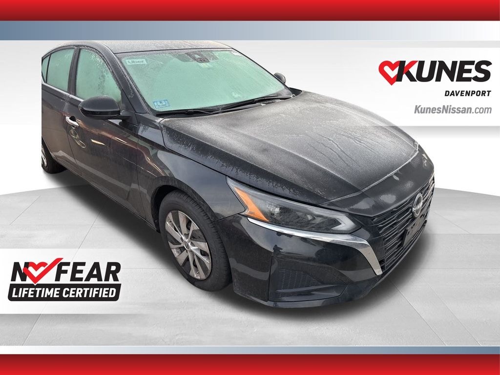 Used 2023 Nissan Altima 2.5 S Sedan