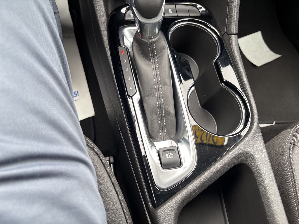 2025 Buick Encore GX Preferred - Photo 34