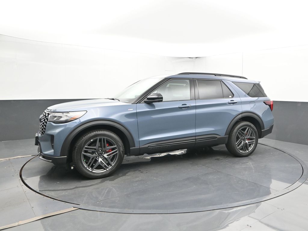 2025 Ford Explorer ST-Line photo 4