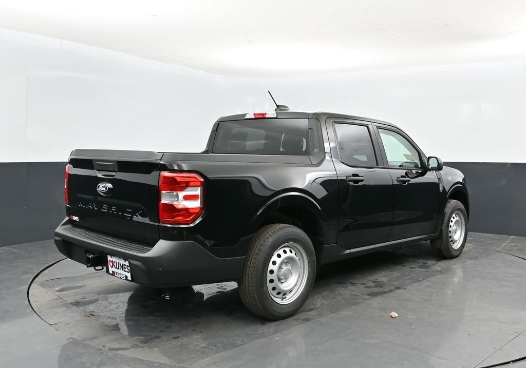 New 2026 Ford Maverick XL Truck SuperCrew