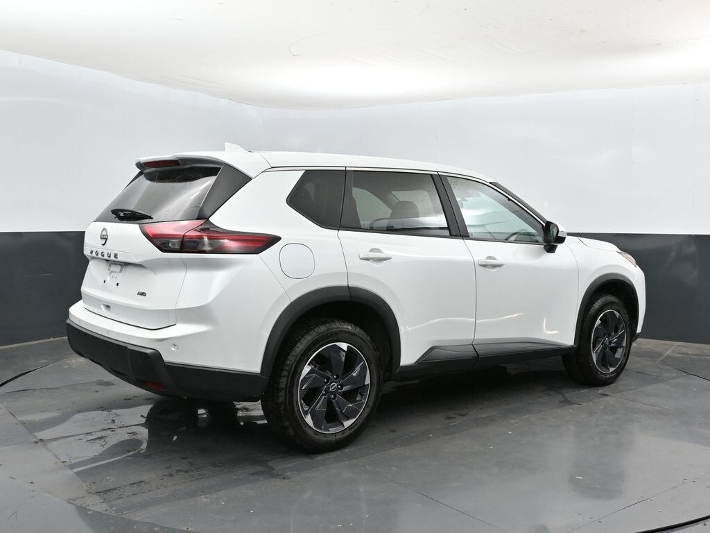 Used 2025 Nissan Rogue SV SUV