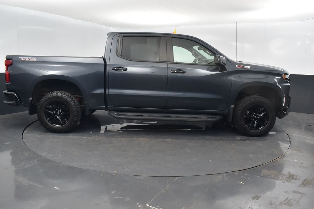 2021 Chevrolet Silverado 1500 LT Trail Boss photo 3