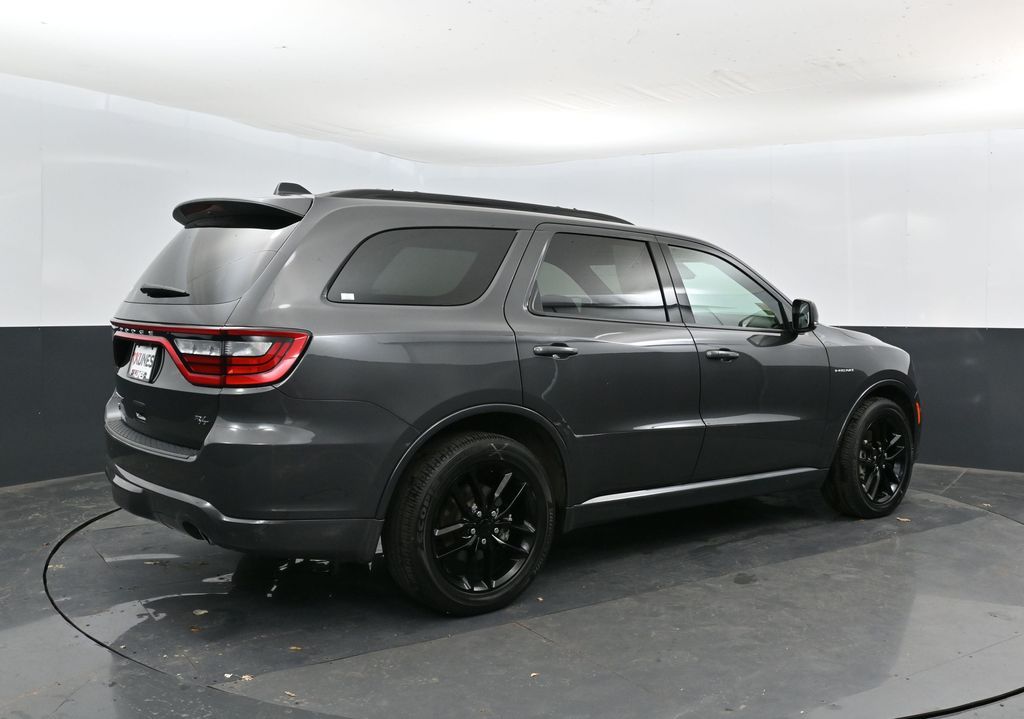 2025 Dodge Durango R/T Plus photo 2