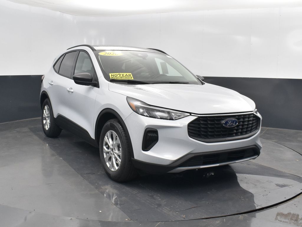 2026 Ford Escape Active photo 4