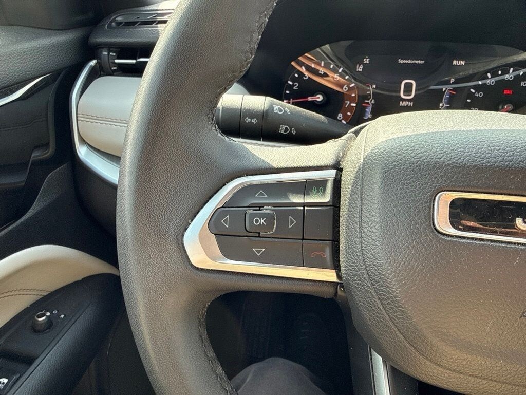 Used 2025 Jeep Compass Limited SUV