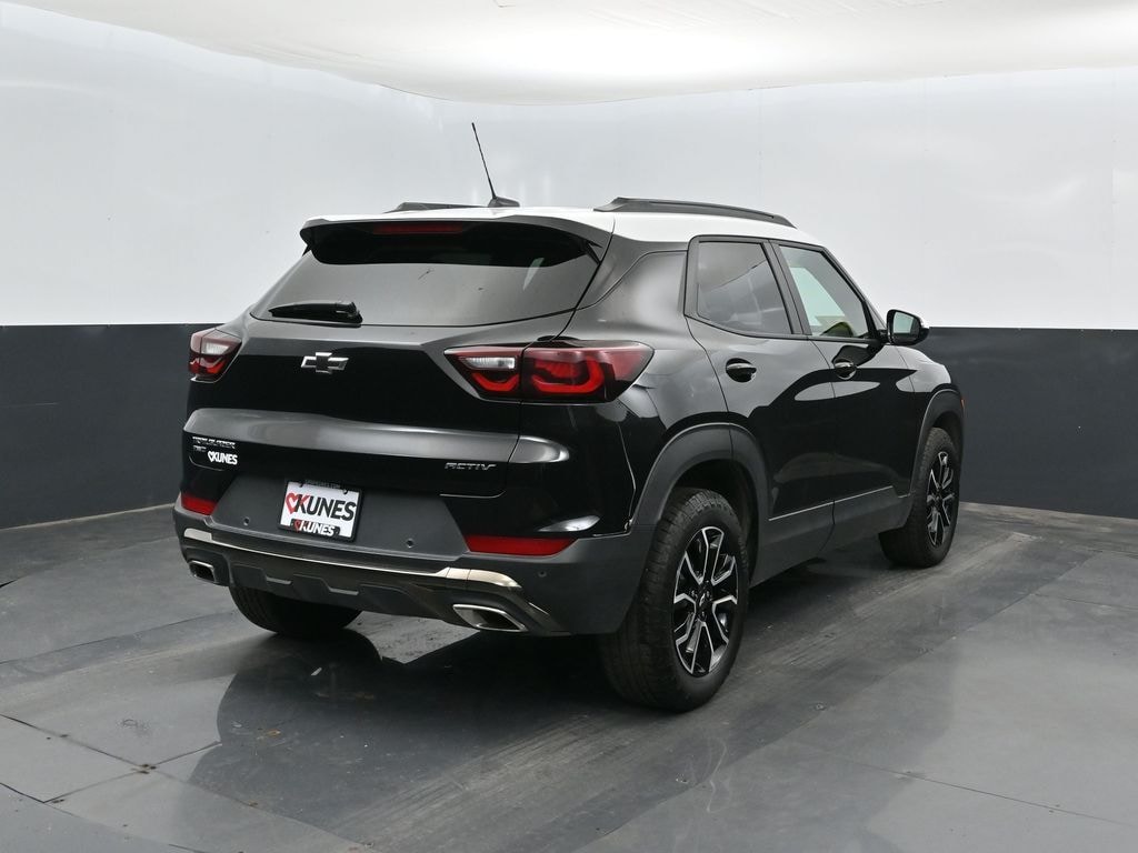 Used 2025 Chevrolet Trailblazer Activ SUV