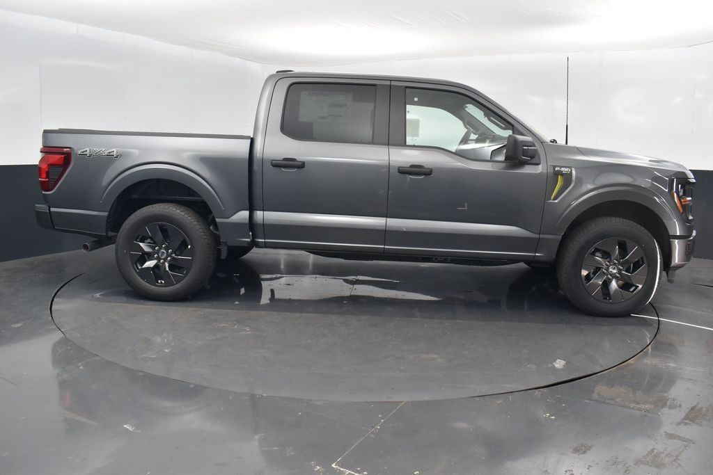 2025 Ford F-150 STX photo 3