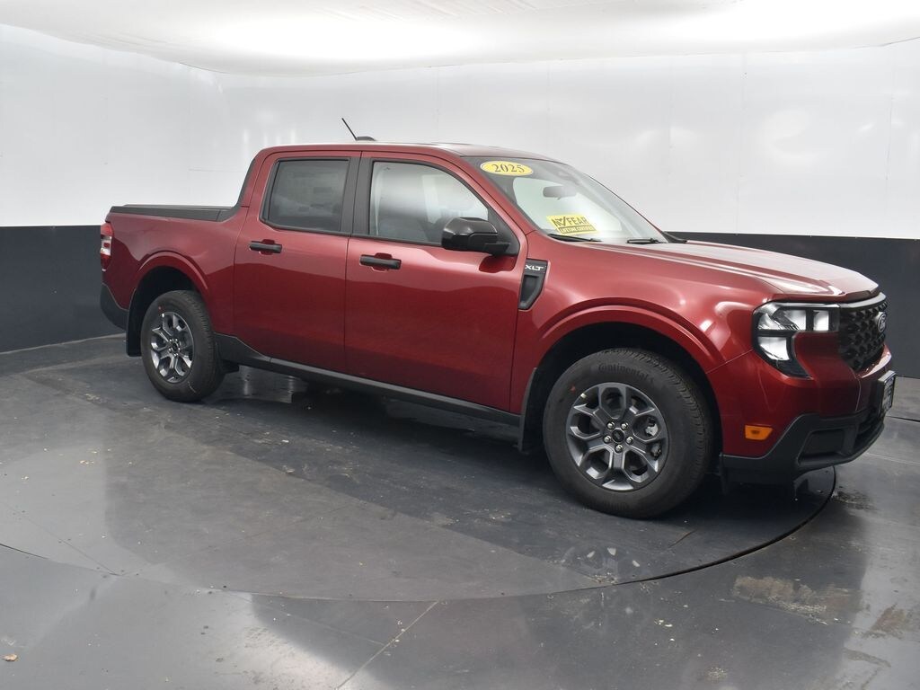 New 2025 Ford Maverick XLT Truck SuperCrew