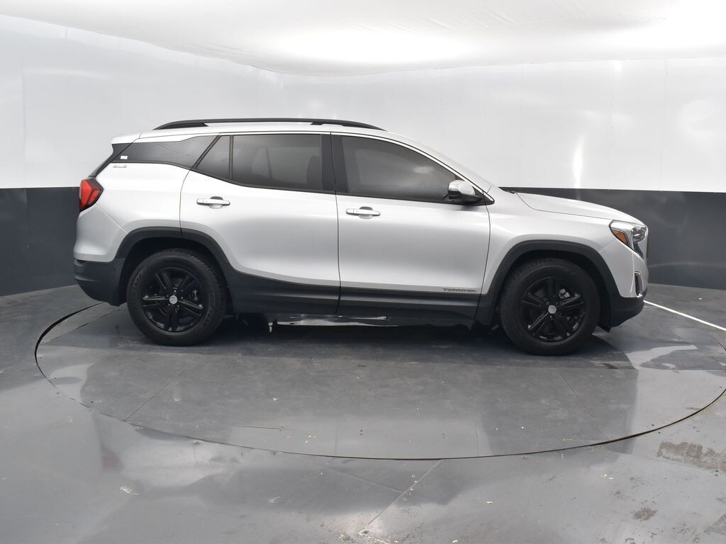 Used 2020 GMC Terrain SLE SUV