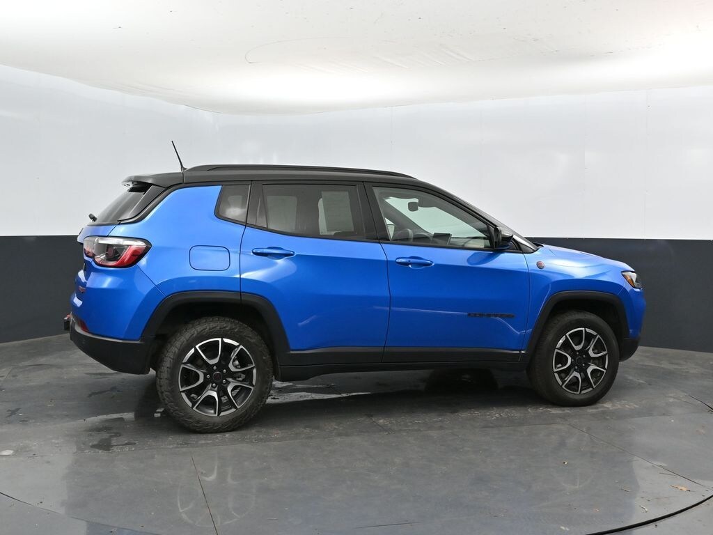 Used 2025 Jeep Compass Trailhawk SUV