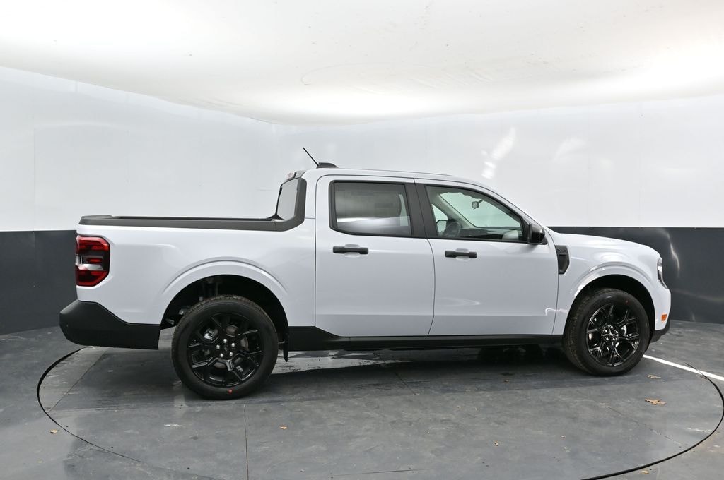 New 2026 Ford Maverick XLT Truck SuperCrew