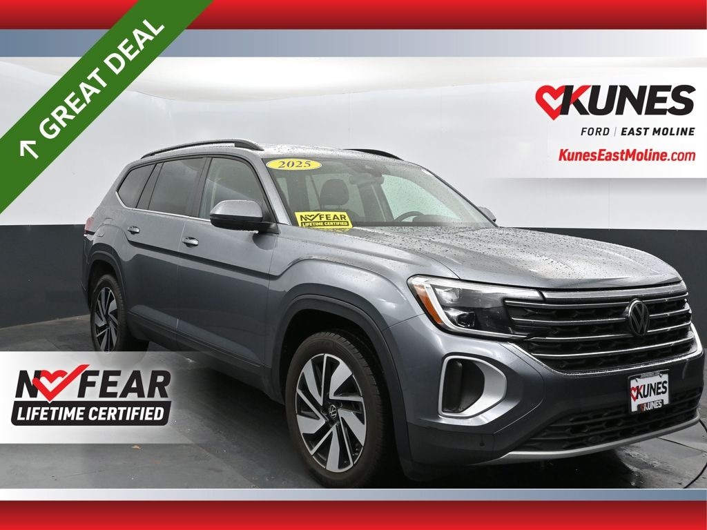 Used 2025 Volkswagen Atlas 2.0T SE w/Technology SUV