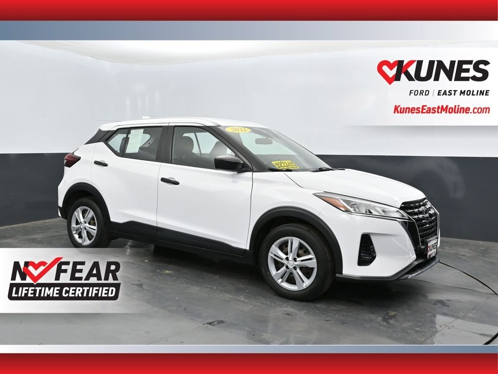 Used 2022 Nissan Kicks S SUV