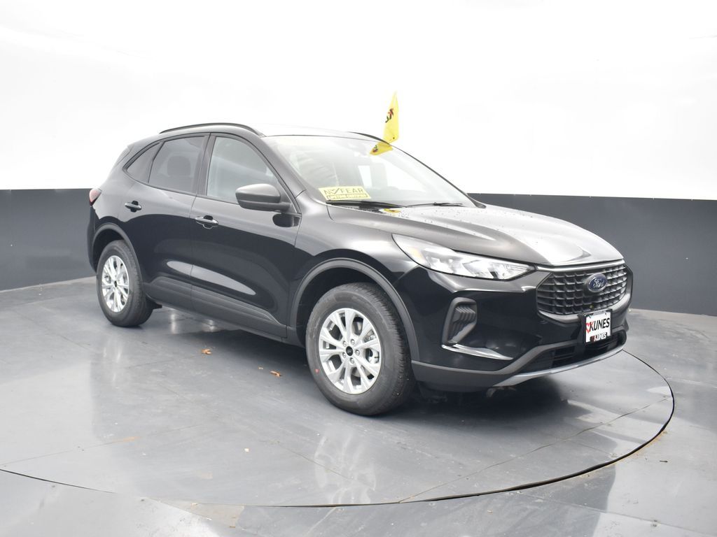 2025 Ford Escape Active photo 4