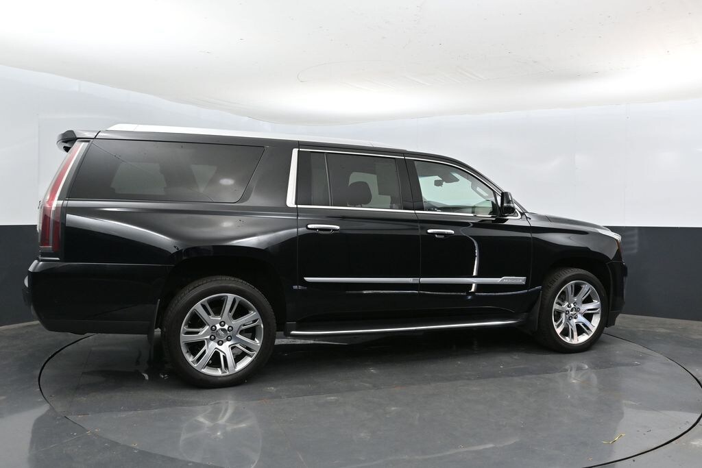 Used 2019 CADILLAC Escalade ESV Luxury SUV
