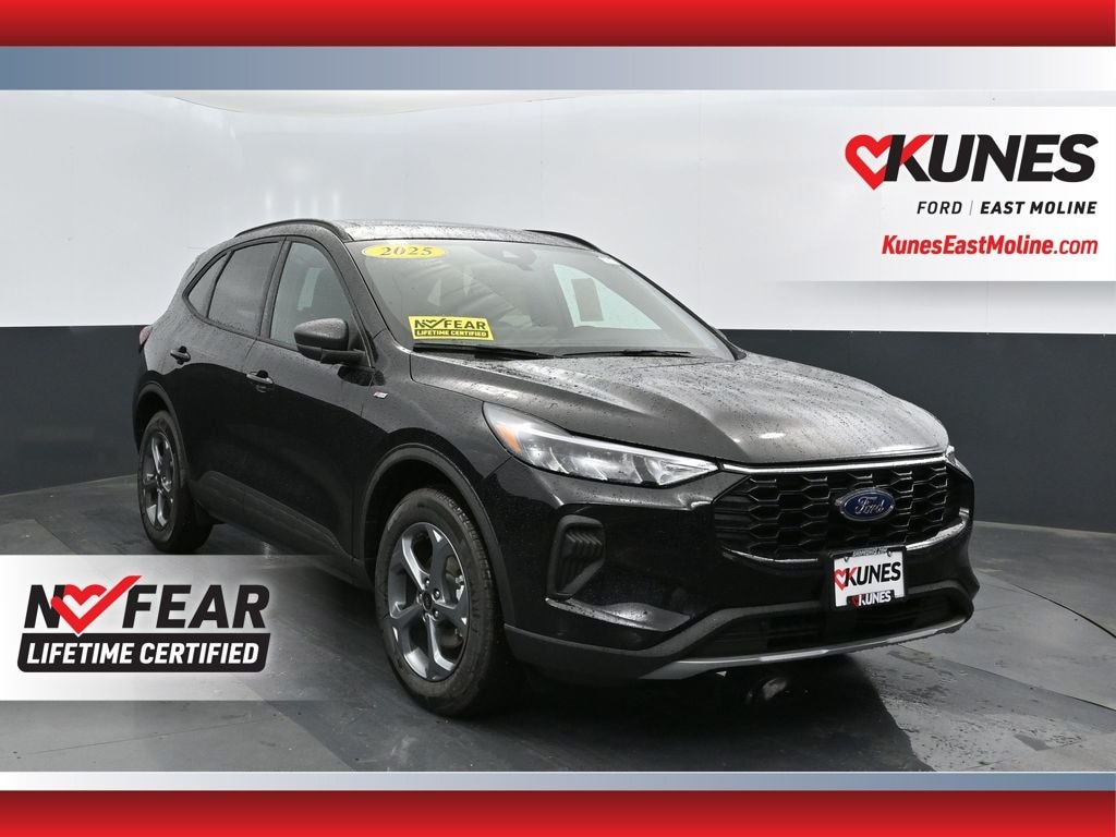 New 2025 Ford Escape ST-Line SUV