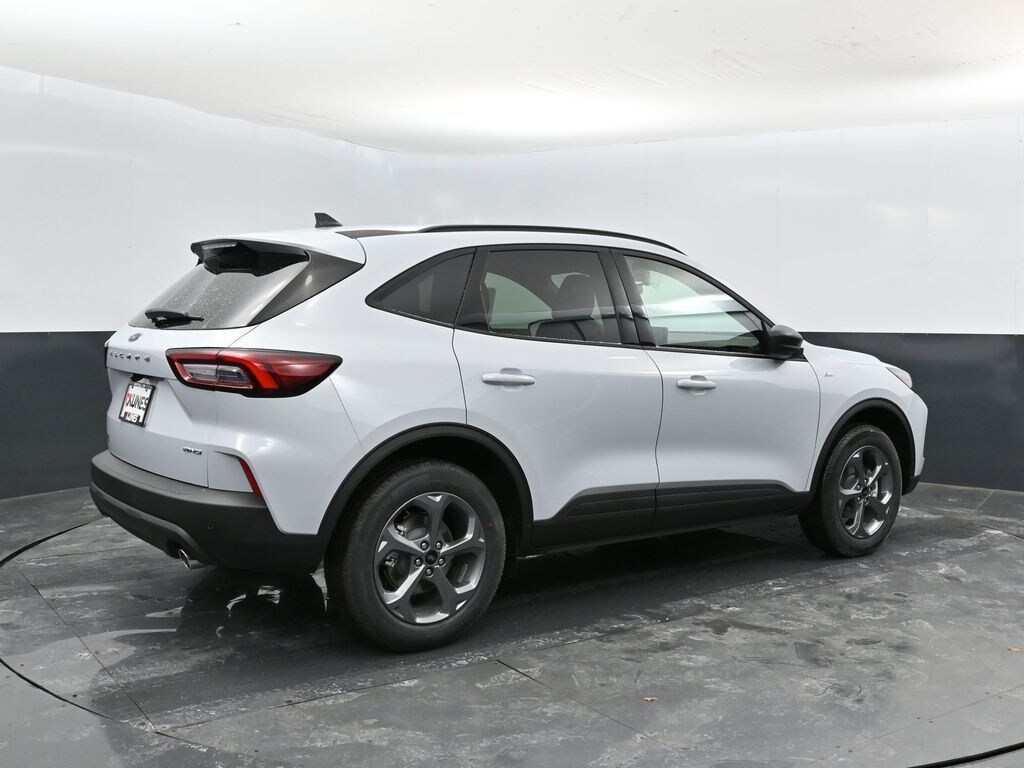 New 2026 Ford Escape ST-Line SUV
