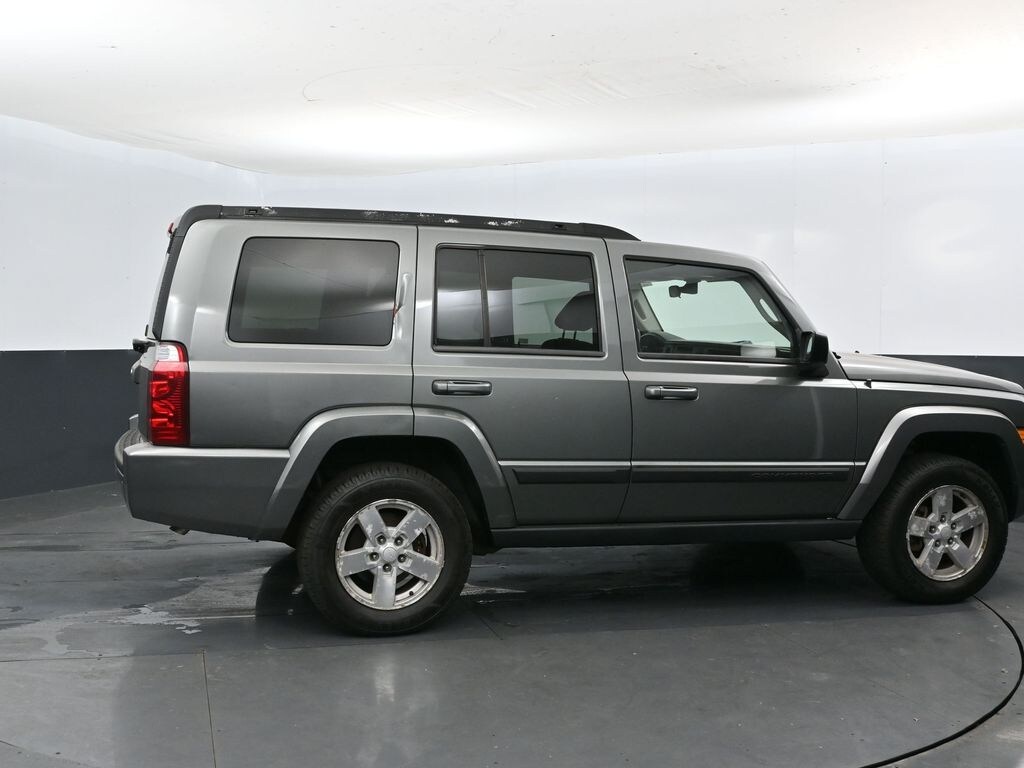 Used 2007 Jeep Commander Sport SUV
