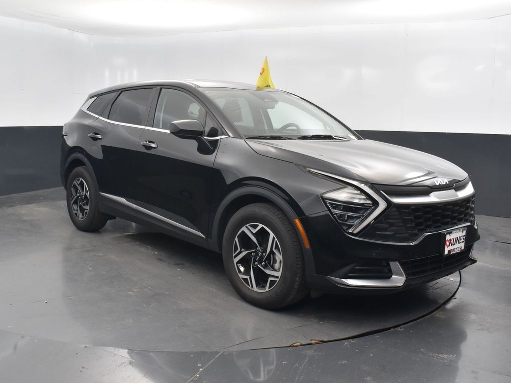 2024 Kia Sportage LX photo 4