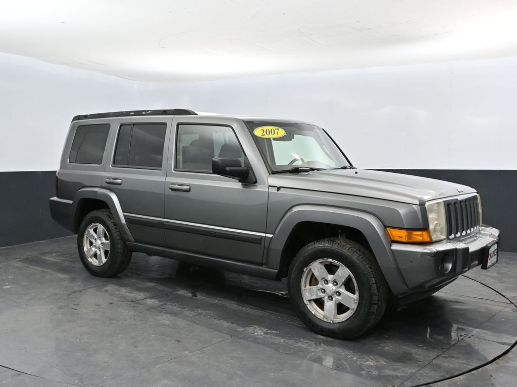 Used 2007 Jeep Commander Sport SUV