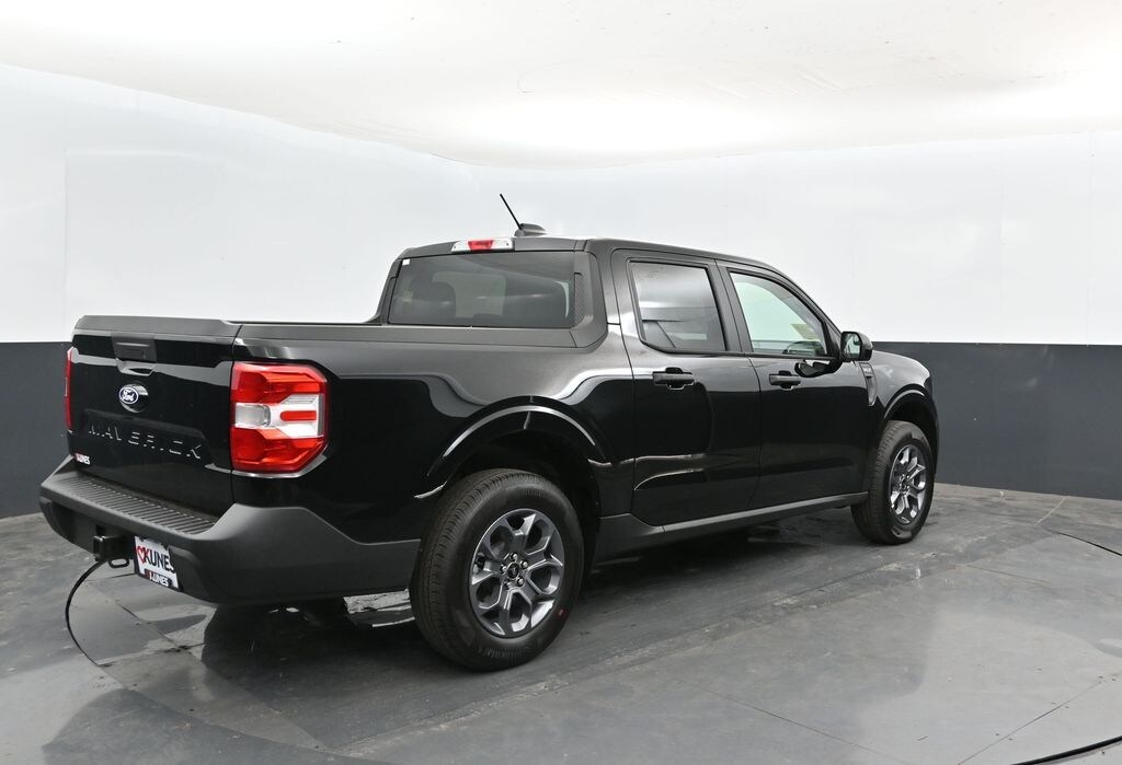New 2026 Ford Maverick XLT Truck SuperCrew