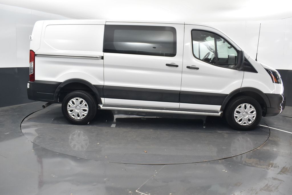 2024 Ford Transit photo 3