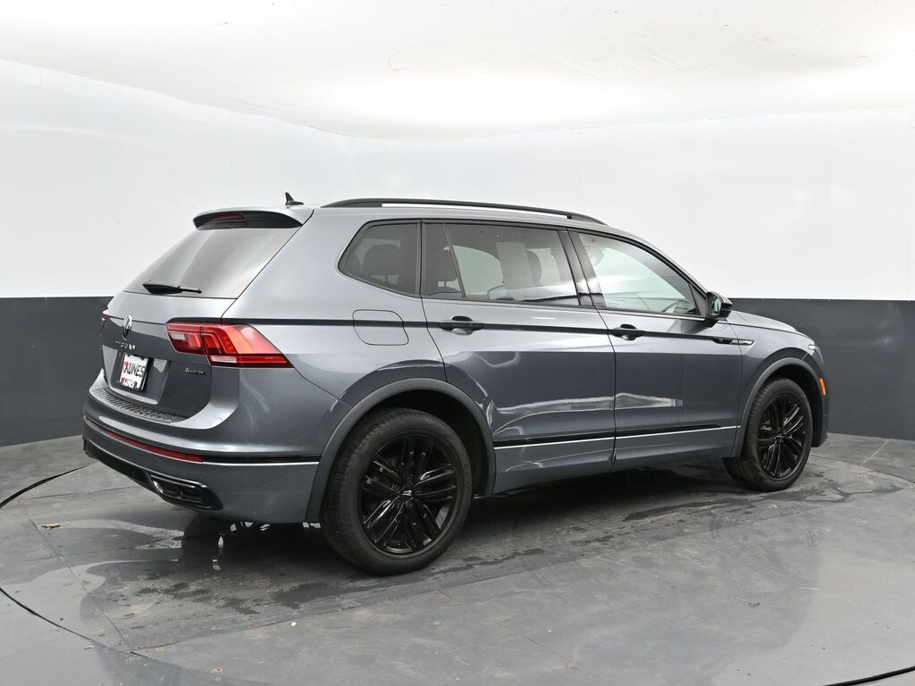 Used 2022 Volkswagen Tiguan 2.0T SE R-Line Black SUV