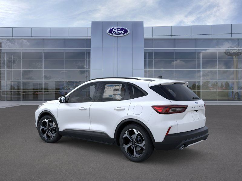 2025 Ford Escape ST-Line Select photo 3