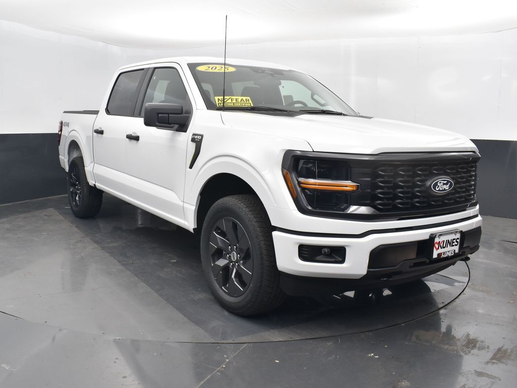 2025 Ford F-150 STX photo 4