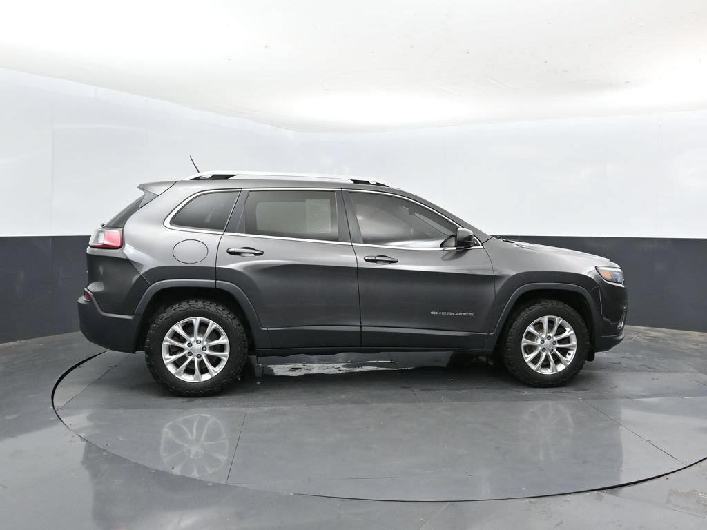 Used 2019 Jeep Cherokee Latitude SUV