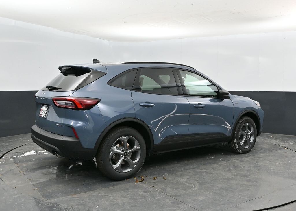 New 2026 Ford Escape ST-Line SUV