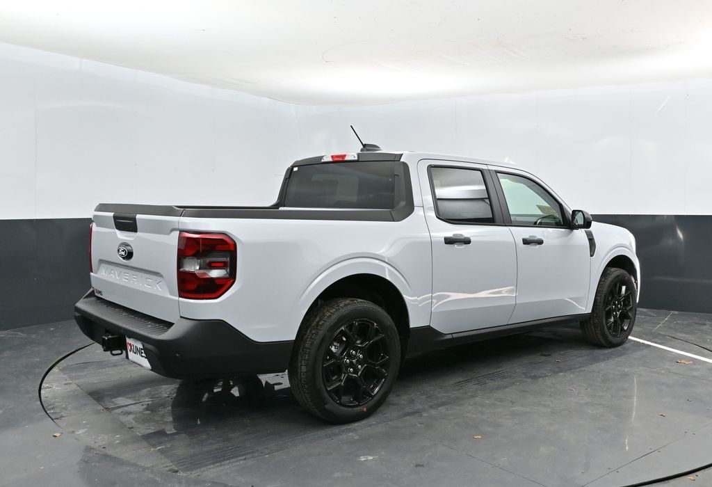 New 2026 Ford Maverick XLT Truck SuperCrew