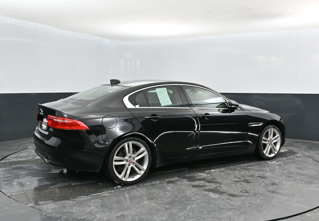 Used 2017 Jaguar XE 35t Prestige Sedan