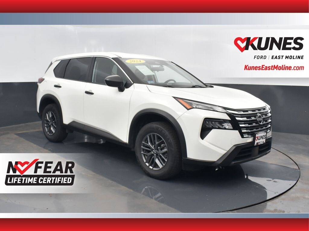 Used 2024 Nissan Rogue S SUV