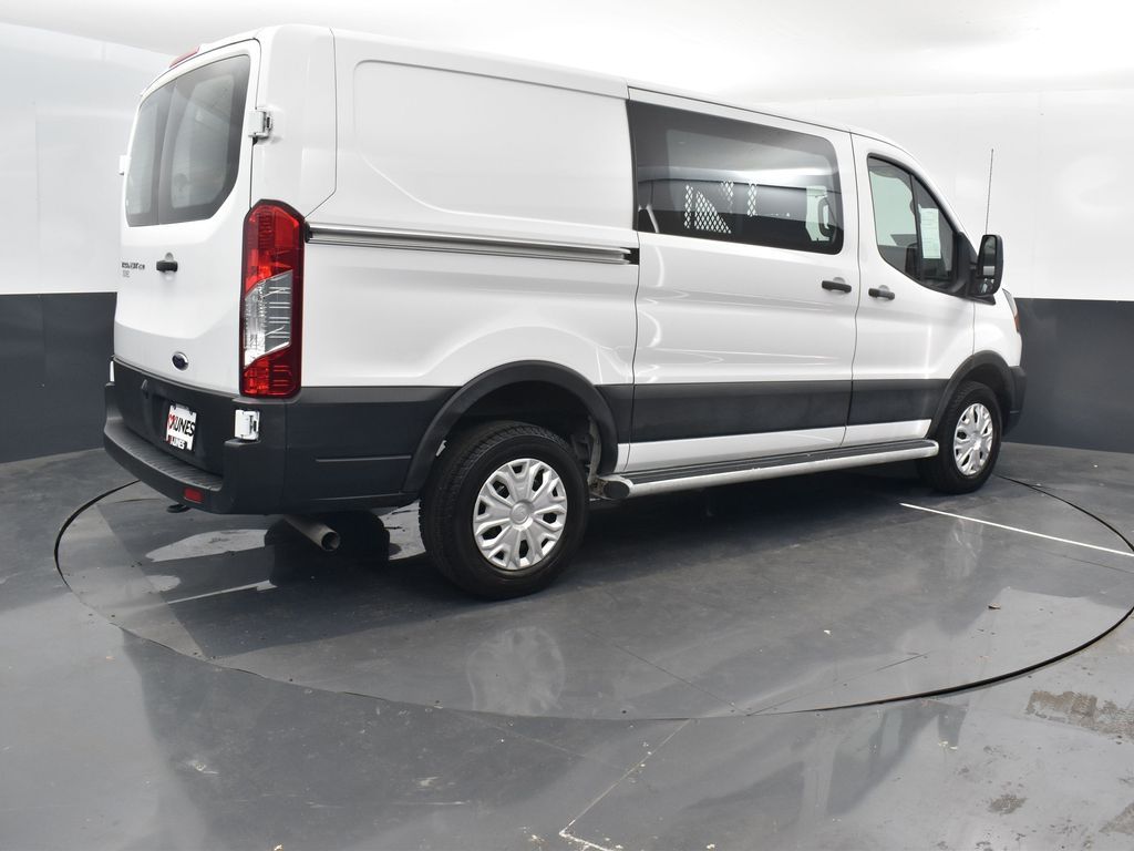2024 Ford Transit photo 2