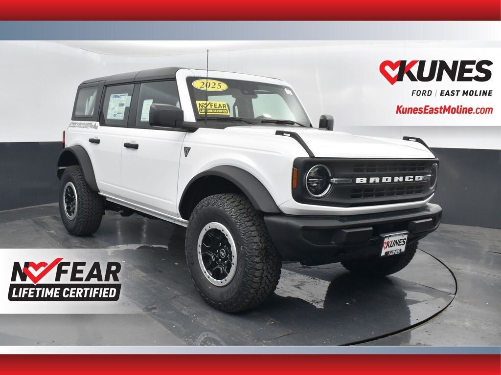 New 2025 Ford Bronco Base SUV