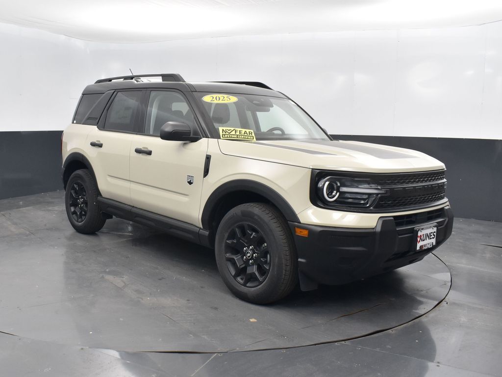 2025 Ford Bronco Sport Big Bend photo 3