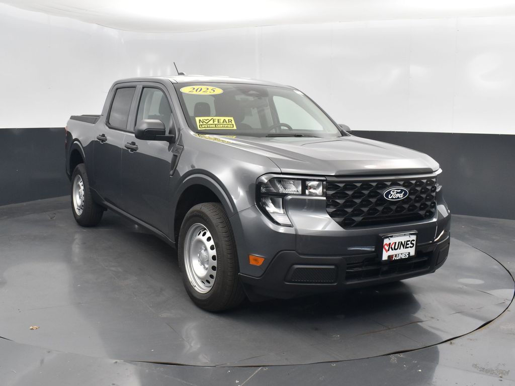 2025 Ford Maverick XL photo 4