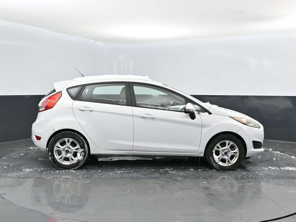 Used 2016 Ford Fiesta SE Hatchback