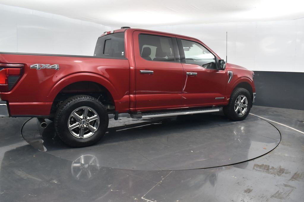 2024 Ford F-150 XLT photo 2