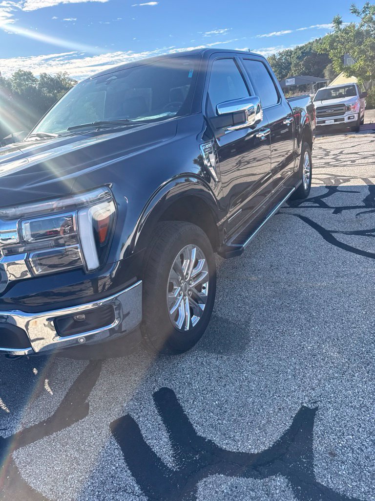 Used 2025 Ford F-150 Lariat Truck SuperCrew Cab