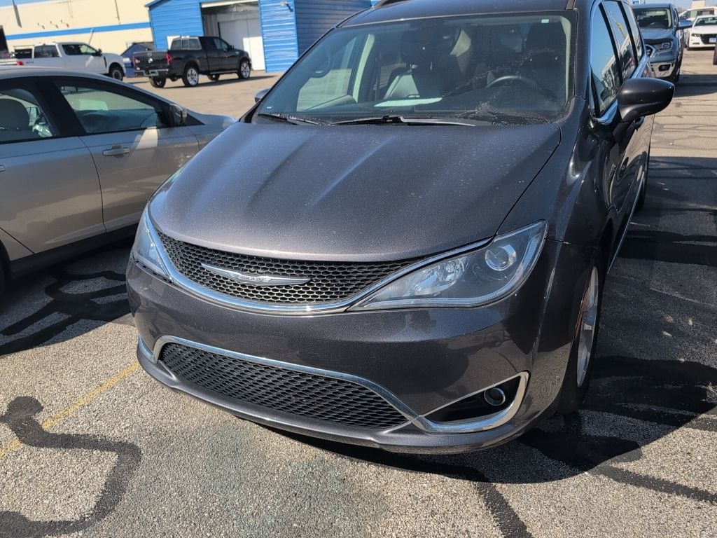 Used 2017 Chrysler Pacifica Touring L Plus Van