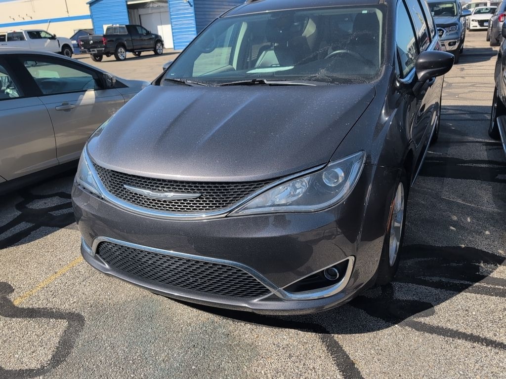 Used 2017 Chrysler Pacifica Touring L Plus Van