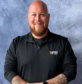 Staff member Brandon Martinez from 25029e9c4dd0