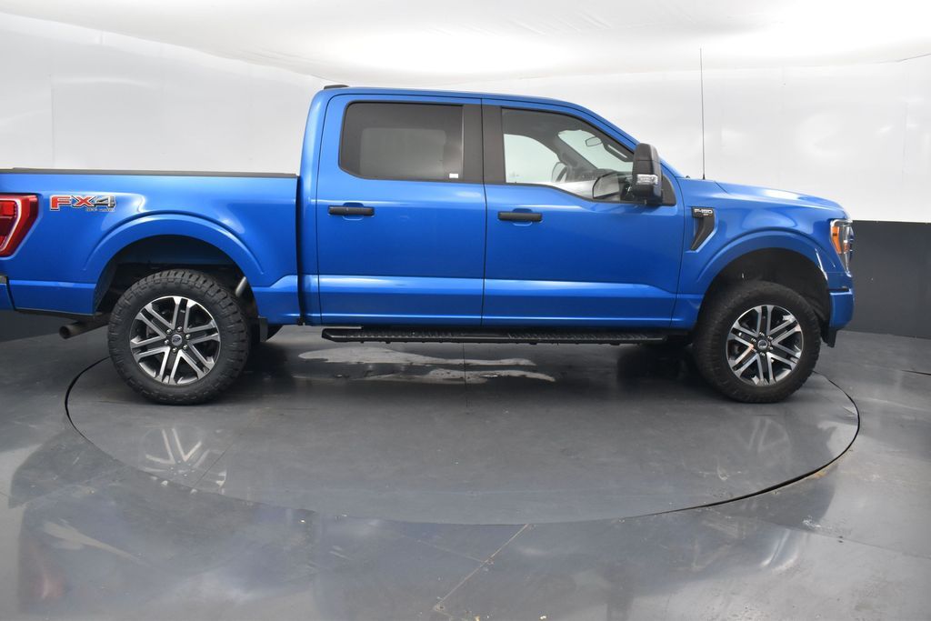 2021 Ford F-150 XL photo 3