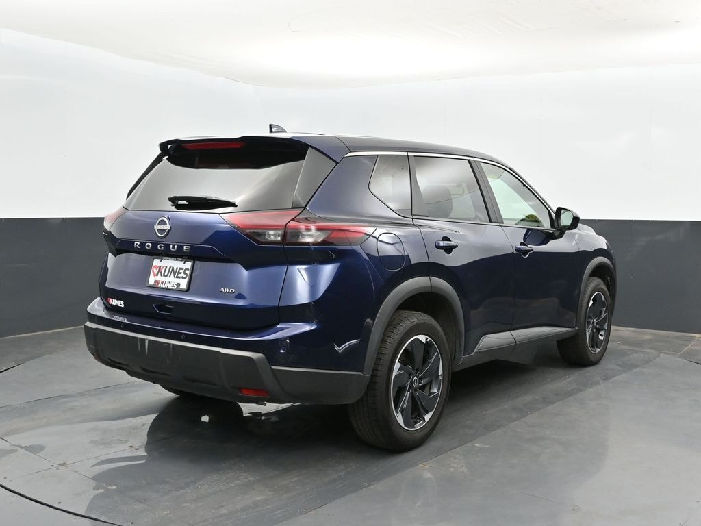 Used 2025 Nissan Rogue SV SUV