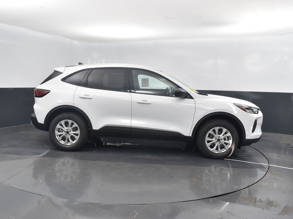 2026 Ford Escape Active photo 3