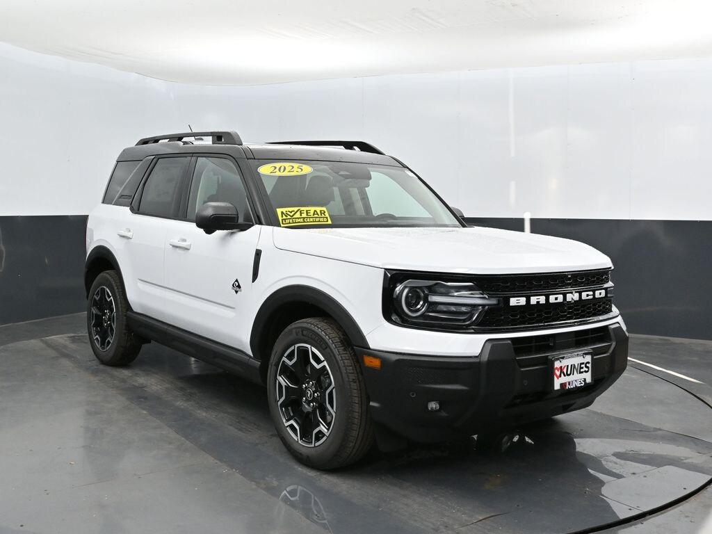 New 2025 Ford Bronco Sport Outer Banks SUV