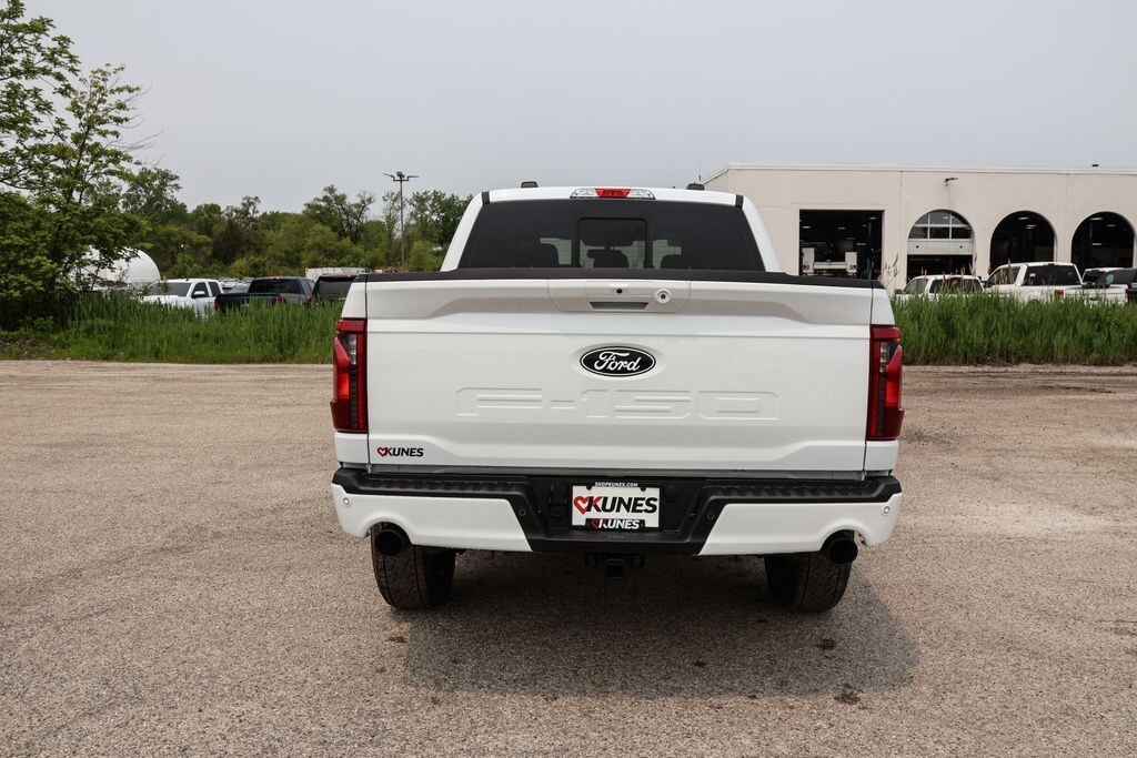 New 2025 Ford F-150 XLT Truck SuperCrew Cab